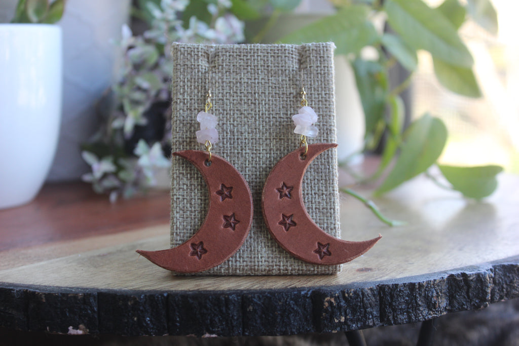 Crescent moon earrings | Silver ear danglers | Boho earrings | Celestial  jewelry | Silver jewelry | E200 | Celestial jewelry, Silver tassel earrings,  Silver jewelry earrings